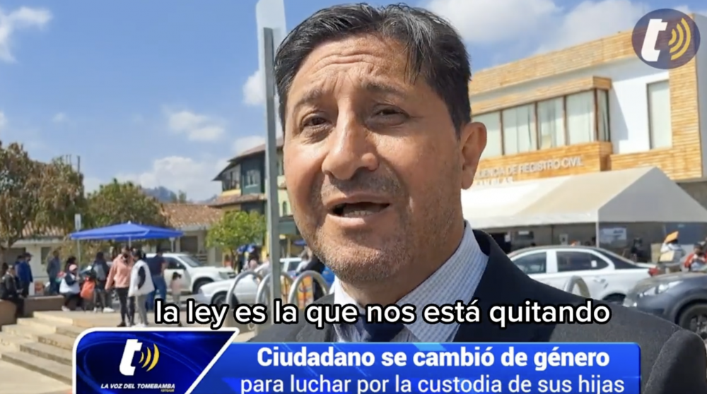 47歲的René Salinas Ramos來自厄瓜多爾，離婚後失去女兒撫養權。