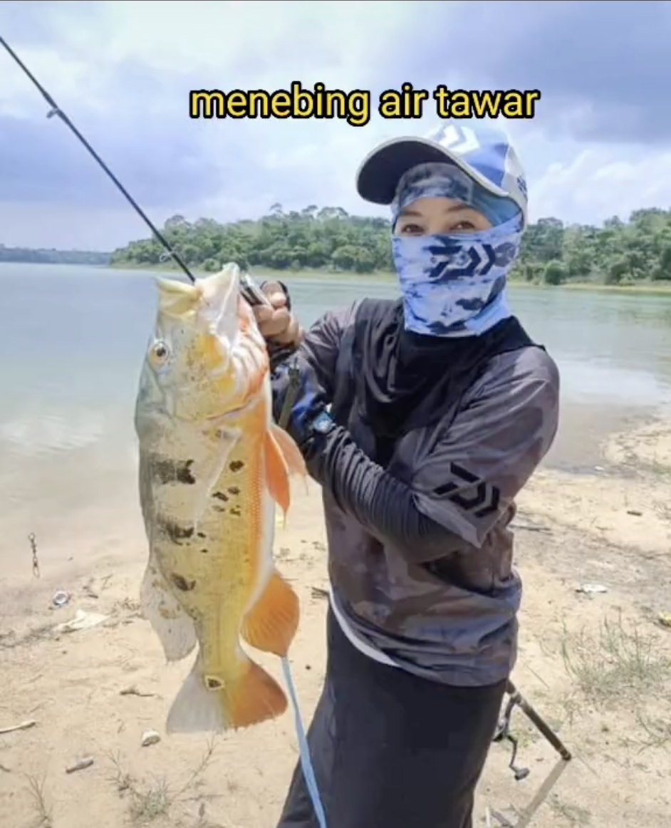 馬來西亞一名家庭主婦熱愛釣魚,原來是深受丈夫「影響」?