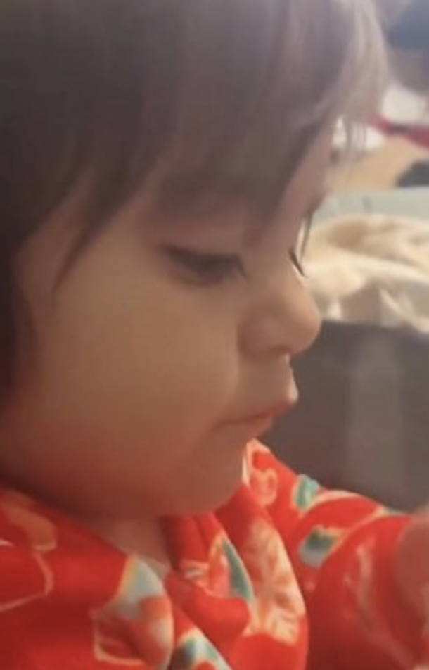 兩名女兒現在已經2歲。