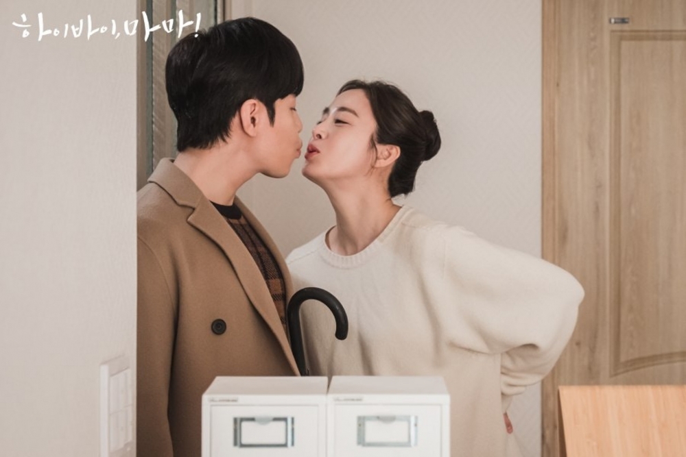 好在老公支持自己，讓人妻不用獨自對抗奶奶。