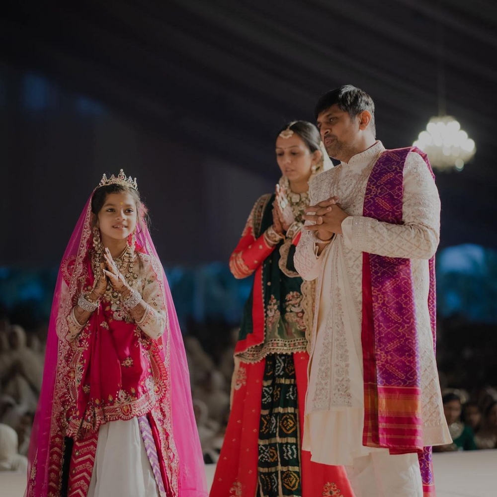 父母對於Devanshi的決定表示支持。