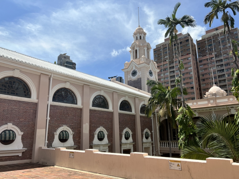 港大退學人數有逾400人。