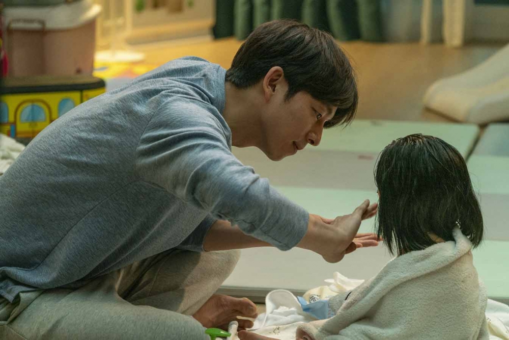 父親擔心女兒三分鐘熱度,等兔年過去就不再對兔仔感興趣。