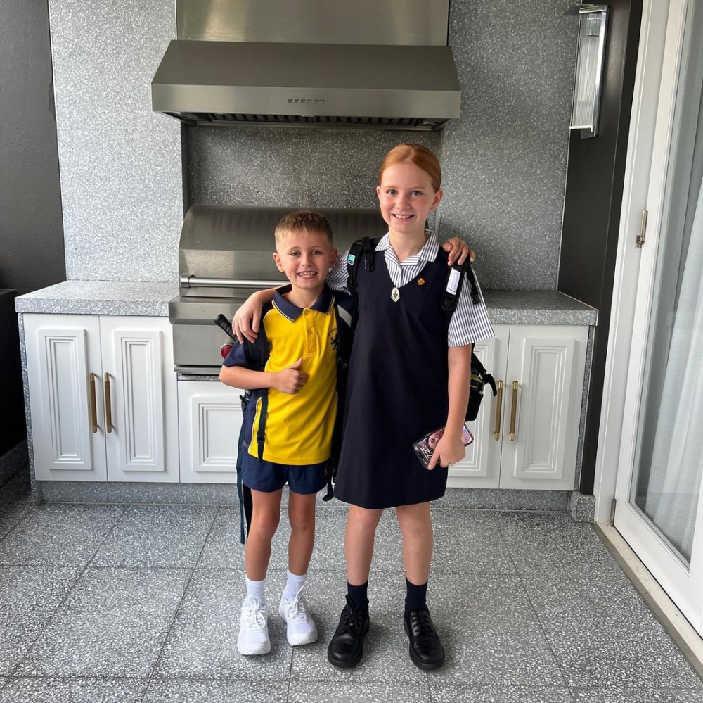 即將升上初中的Pixie決定提早退休，專注學業。