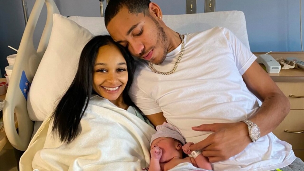 美國密西根州的夫妻Mario和Maya在平安夜迎來和兩人同月同日生的兒子。