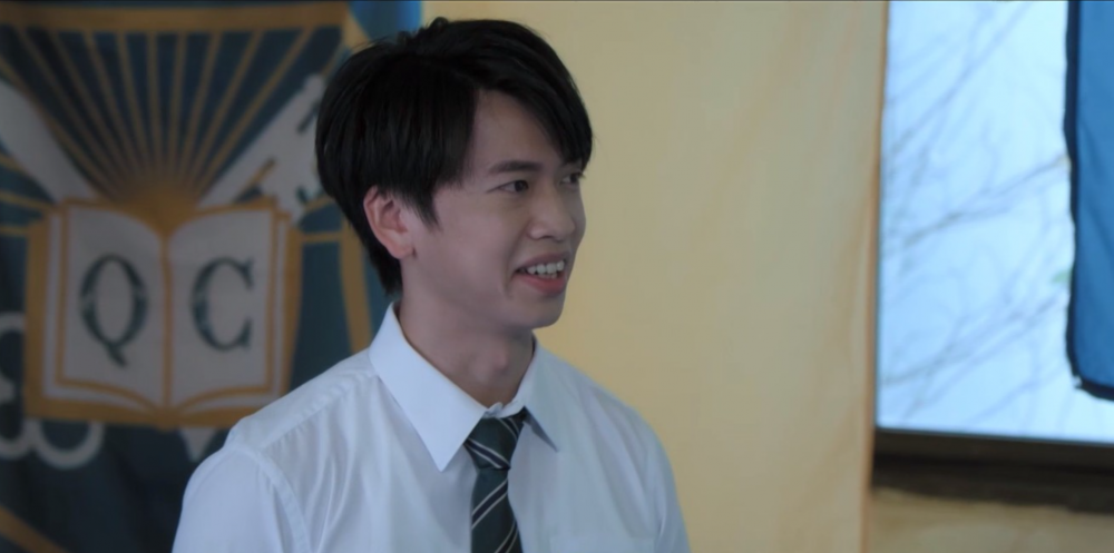 中學生竟在地鐵裡大聲耍賴，要求坐關愛座