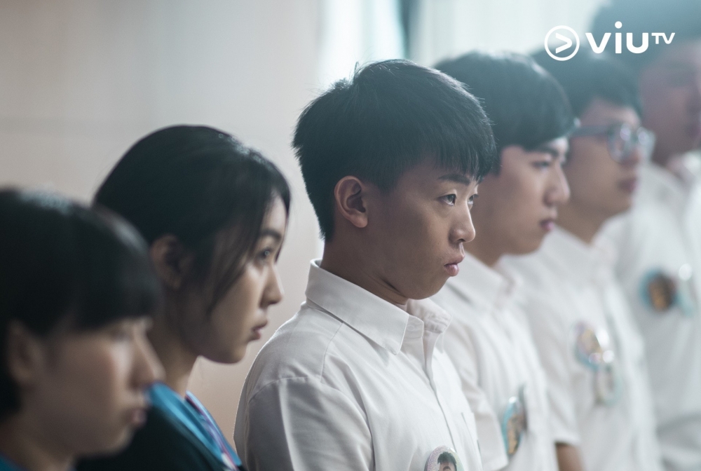 老師強迫同學參加中史emoji設計比賽。