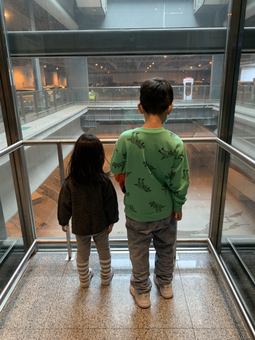 何基佑兒子曾經對各式按鈕情有獨鍾。