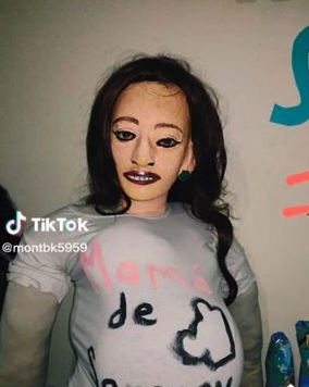 Natalia已經「懷了第三胎」。