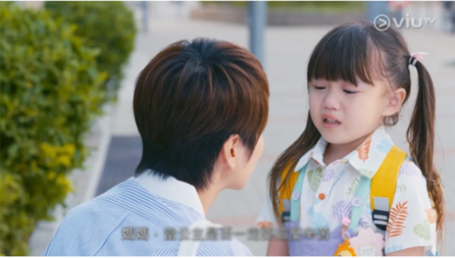 小女孩被網民讚高EQ