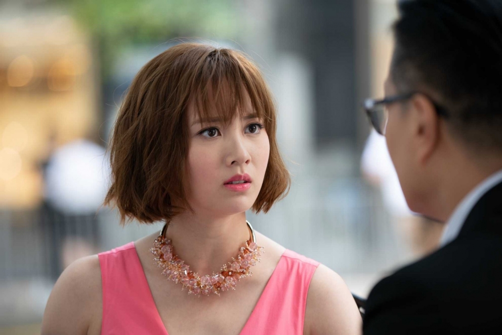 繼父葬禮前1天，其中1個孩子生病，由於人夫無法連續請2天的假，因此要求老婆不要出席。