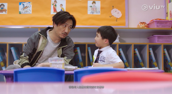 為人父母,要時刻注意自己在子女前的行為。