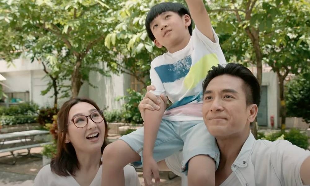 這對父母示範了優秀的子女教養