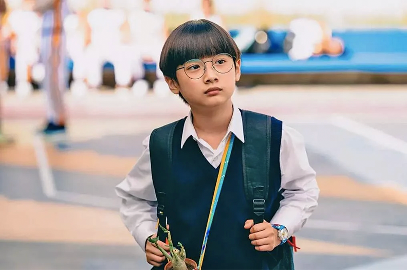 小學生在網上出售二手物品