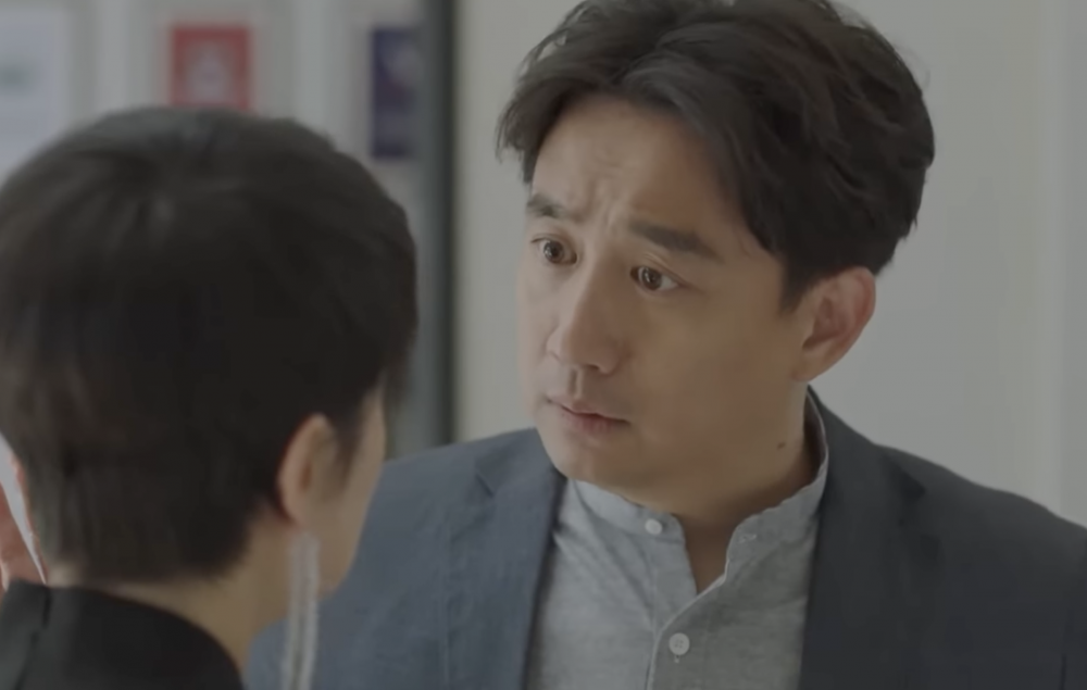 男子發現孩子長得不像自己，於是進行親子鑑定，最終發現醫院錯植胚胎。