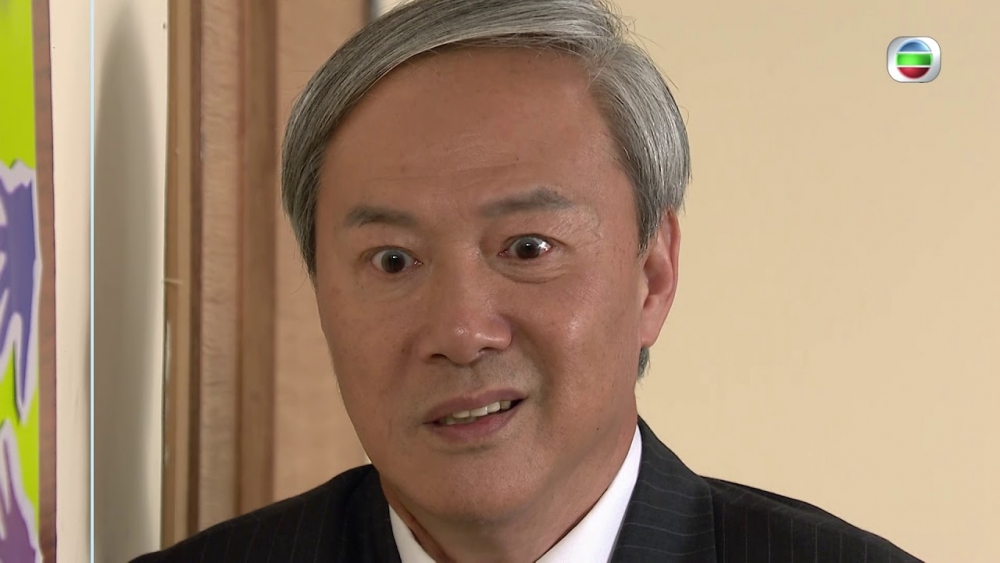 功課裡其中一題「棚-木+日=?」,令爸爸相當苦惱